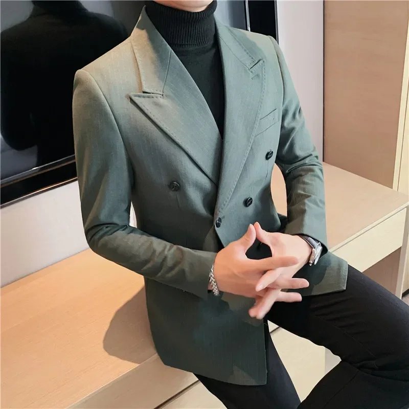 2023 Winter Thicken Striped Double Breasted Suit Jacket Men's Fashion Slim Fit Casual Business Dress Blazers Social Men Clothing
2023 Winter Thicken Striped Double Breasted Suit Jacket Men's Fashion Slim Fit Casual Business Dress Blazers Social Men Clothing