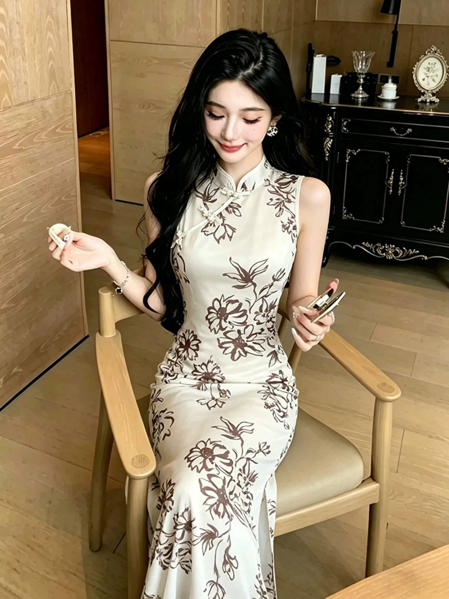 Elegant New Chinese Style National Trend Long Sleeveless Dress Peach Color Print Retro Style Summer 2026 Polyester Fiber
Elegant New Chinese Style National Trend Long Sleeveless Dress Peach Color Print Retro Style Summer 2026 Polyester Fiber