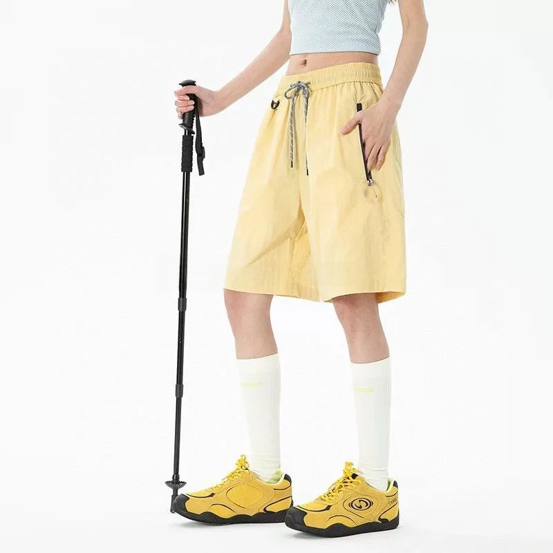 Outdoor Casual Hiking Short Pants Men Women Summer Loose Fit Zipper Five-Point Shorts Trendy High Waist Straight Leg Cotton B...
Outdoor Casual Hiking Short Pants Men Women Summer Loose Fit Zipper Five-Point Shorts Trendy High Waist Straight Leg Cotton B...