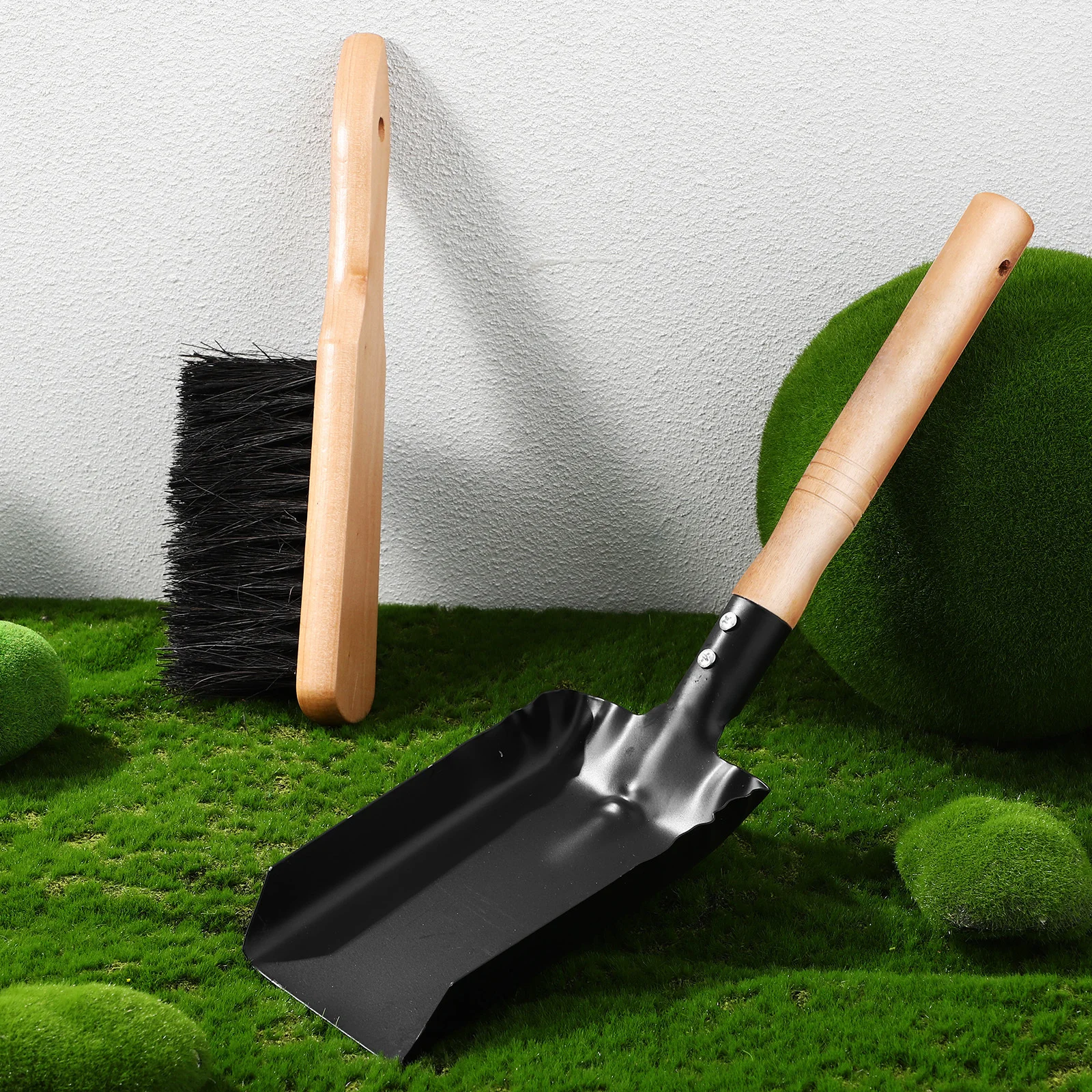 1Set Shovel and Brush Set with Wood Handle Dustpan for Fireplace Cleaning Supplies Compact Ash Scoop for Stove Coal Hearth
1Set Shovel and Brush Set with Wood Handle Dustpan for Fireplace Cleaning Supplies Compact Ash Scoop for Stove Coal Hearth