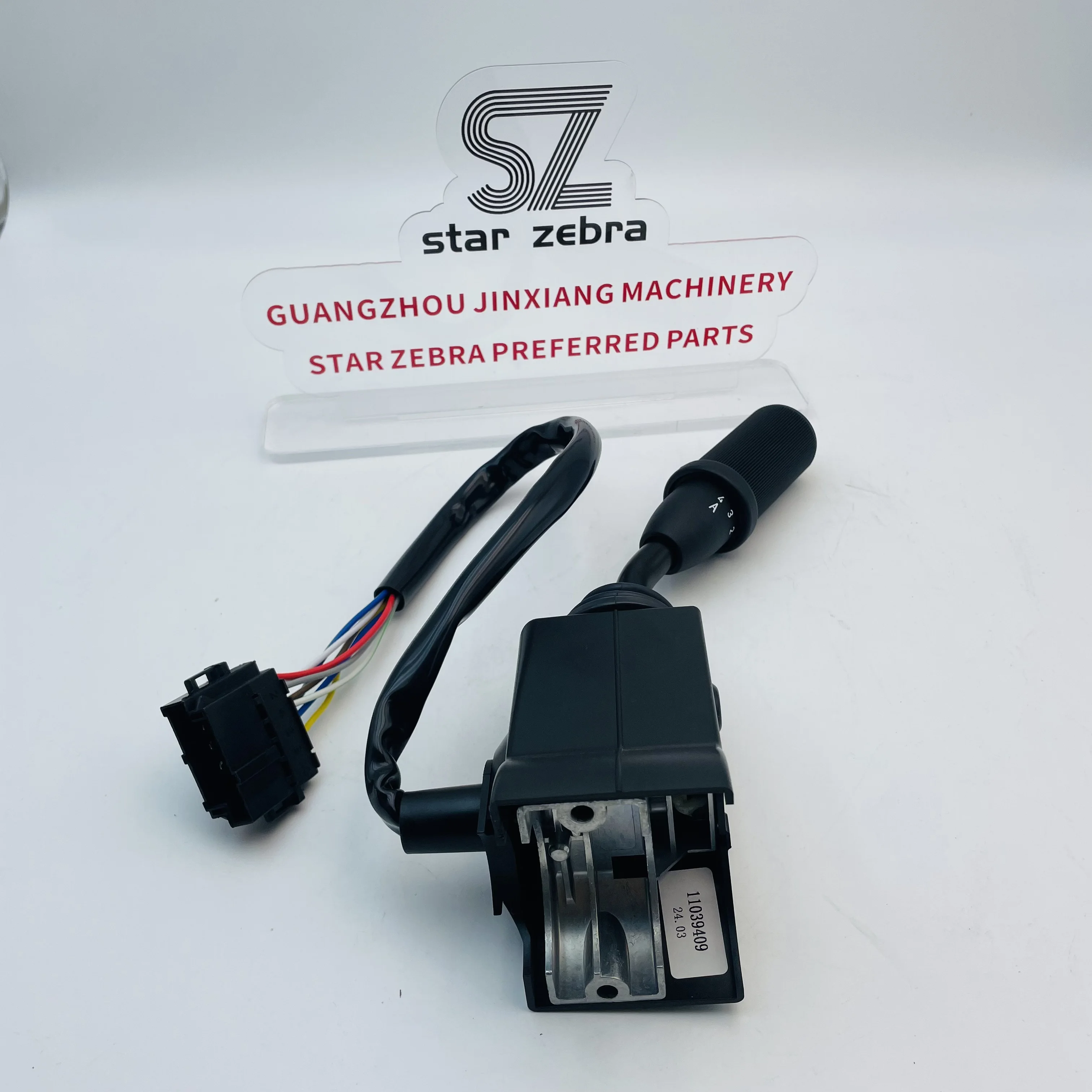 VOE 11039409 Combination Control Switch For Volvo Wheel Loader L120C L90C L70C L220D L70D L90D L120D L150D L180D
VOE 11039409 Combination Control Switch For Volvo Wheel Loader L120C L90C L70C L220D L70D L90D L120D L150D L180D