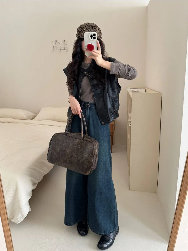 Faux Leather Jacket Women's 2026 Spring Fashionable Vintage-style Motorcycle Sleeveless Top Casual Women's Outerwear Trendy Coat
Faux Leather Jacket Women's 2026 Spring Fashionable Vintage-style Motorcycle Sleeveless Top Casual Women's Outerwear Trendy Coat