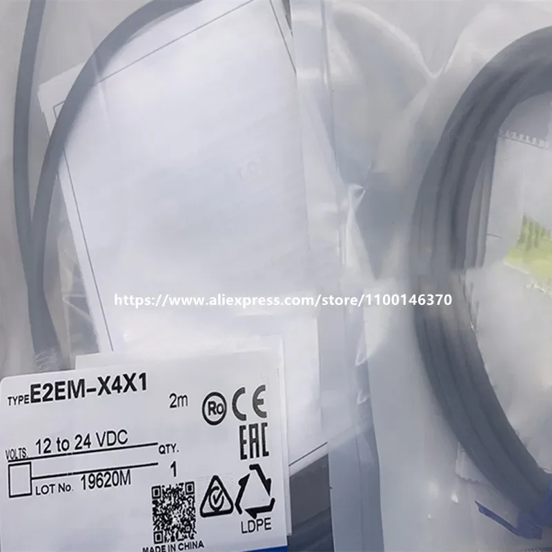 3 шт. новые высококачественные датчики приближения E2EM-X4Y1 E2EM-X4X1 E2EM-X4X2
3 шт. новые высококачественные датчики приближения E2EM-X4Y1 E2EM-X4X1 E2EM-X4X2