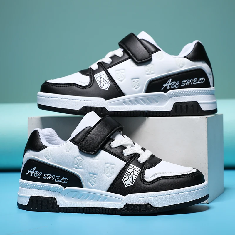 Fashion low-cut children's shoes casual shoes boys and girls running shoes outdoor breathable and comfortable student shoes 39
Fashion low-cut children's shoes casual shoes boys and girls running shoes outdoor breathable and comfortable student shoes 39