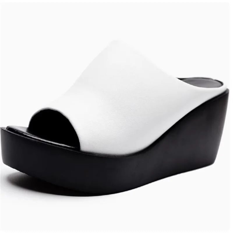 7cm women Casual Outside Medium Heels Platform Wedges Slippers Women Shoes Summer Beach Office Soft Leather Slides sandal 34-40
7cm women Casual Outside Medium Heels Platform Wedges Slippers Women Shoes Summer Beach Office Soft Leather Slides sandal 34-40