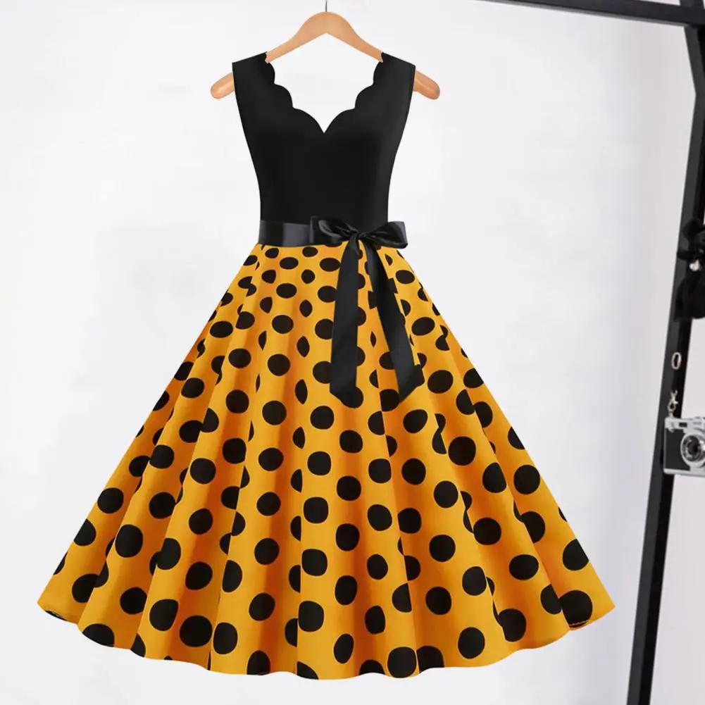 1950s Party Dress Elegant Vintage-inspired Women's Midi Dress with Lace-up Detail High Waist Bow Decor Retro Dot Print for Prom
1950s Party Dress Elegant Vintage-inspired Women's Midi Dress with Lace-up Detail High Waist Bow Decor Retro Dot Print for Prom