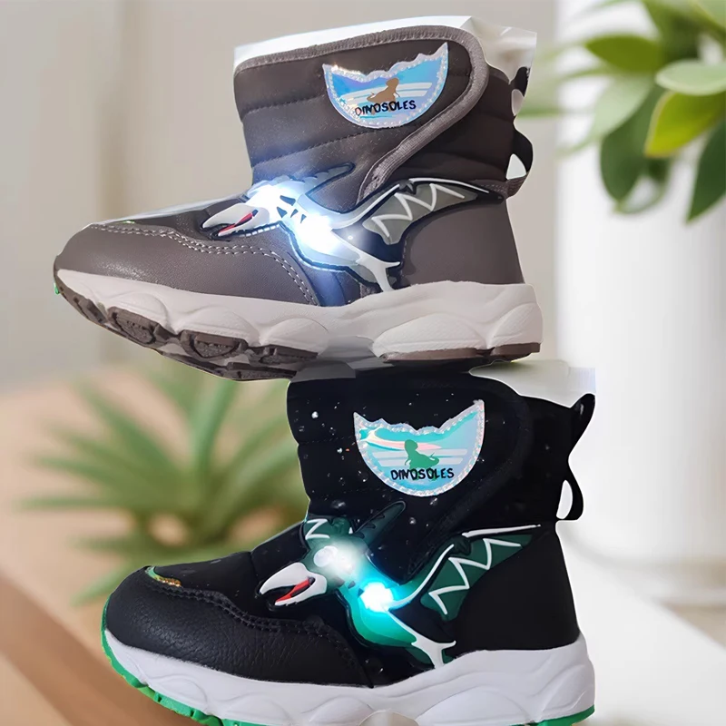 Children's winter new girl's pterodactyl boy's flashing light casual shoes children's lined warm cotton shoes snow boots
Children's winter new girl's pterodactyl boy's flashing light casual shoes children's lined warm cotton shoes snow boots