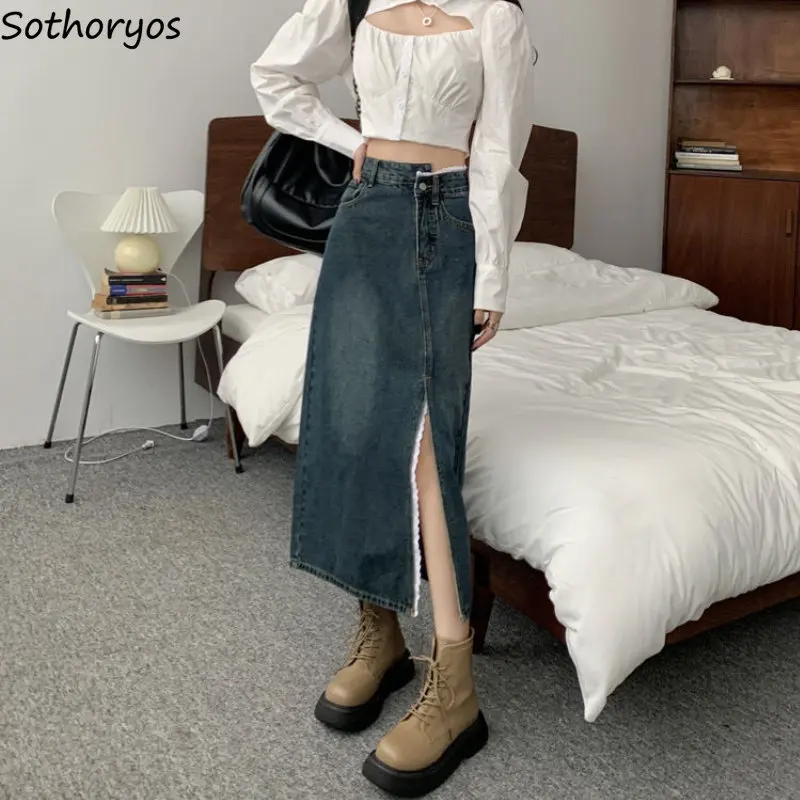 Skirts Women New Side Slit Design High Waist Retro Denim Fashion Korean Style All-match Elegant Temperament Female Sweet Simple
Skirts Women New Side Slit Design High Waist Retro Denim Fashion Korean Style All-match Elegant Temperament Female Sweet Simple