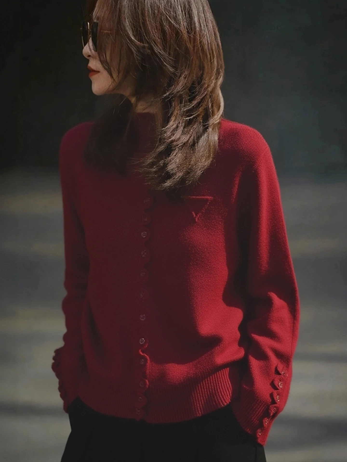 Korean Sle Camere Knitwear Red Long Sve Comfortable Soft Winter Sweater Single Button Design Commute Faion Women's Top
Korean Sle Camere Knitwear Red Long Sve Comfortable Soft Winter Sweater Single Button Design Commute Faion Women's Top