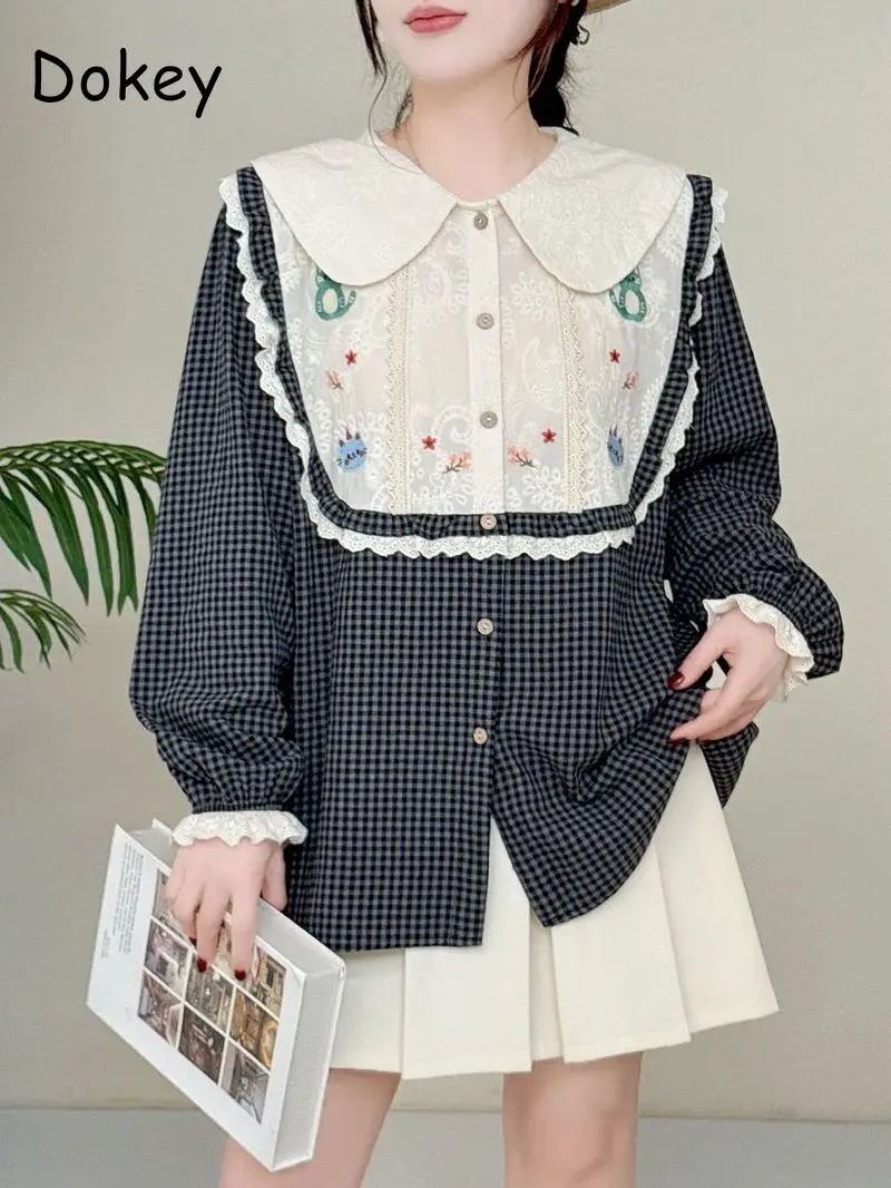 Vintage Embroidery Plaid Patchwork Shirt For Women Spring Mori Girl Peter Pan Collar Long Sleeve Tops Loose Cotton Linen Blouse
Vintage Embroidery Plaid Patchwork Shirt For Women Spring Mori Girl Peter Pan Collar Long Sleeve Tops Loose Cotton Linen Blouse