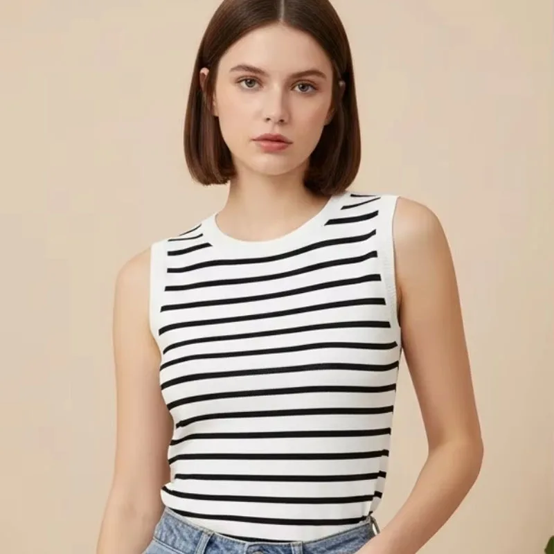 One Size Short Striped Ice Silk Cami Top for Women Spring Summer Sleeveless Undershirt Knitted Casual Outerwear
One Size Short Striped Ice Silk Cami Top for Women Spring Summer Sleeveless Undershirt Knitted Casual Outerwear