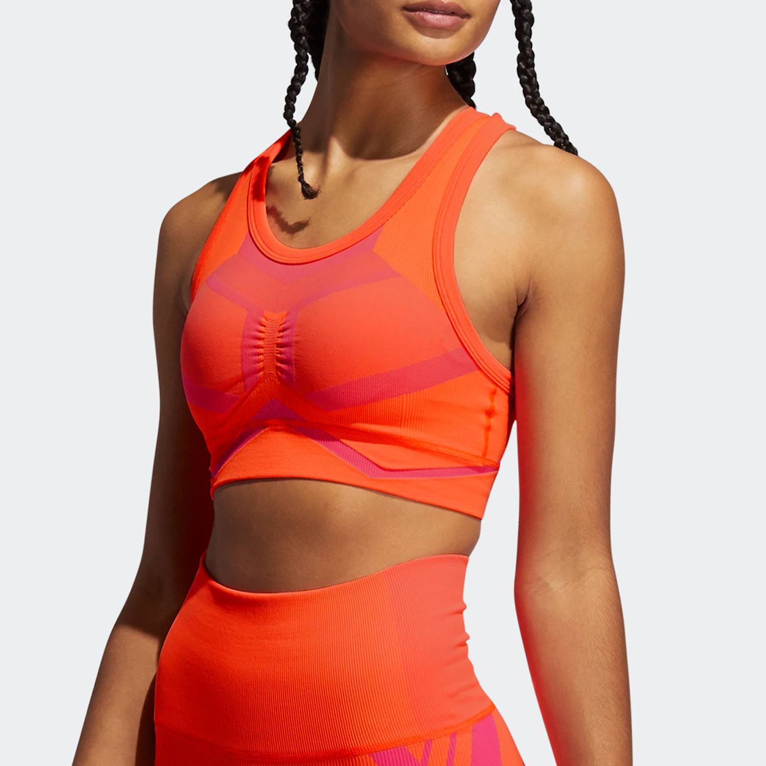 Оригинальный женский летний модный дышащий спортивный бюстгальтер для бега Adidas GP3406
Оригинальный женский летний модный дышащий спортивный бюстгальтер для бега Adidas GP3406