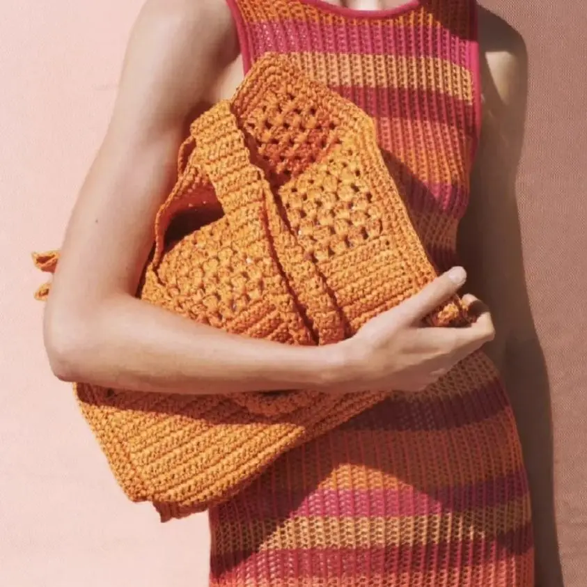 Pure Color Hollow Out One Shoulder Han Edition Ins Hand Woven Straw Bag New Bag Net Bag Seaside Holiday Beach Bag
Pure Color Hollow Out One Shoulder Han Edition Ins Hand Woven Straw Bag New Bag Net Bag Seaside Holiday Beach Bag