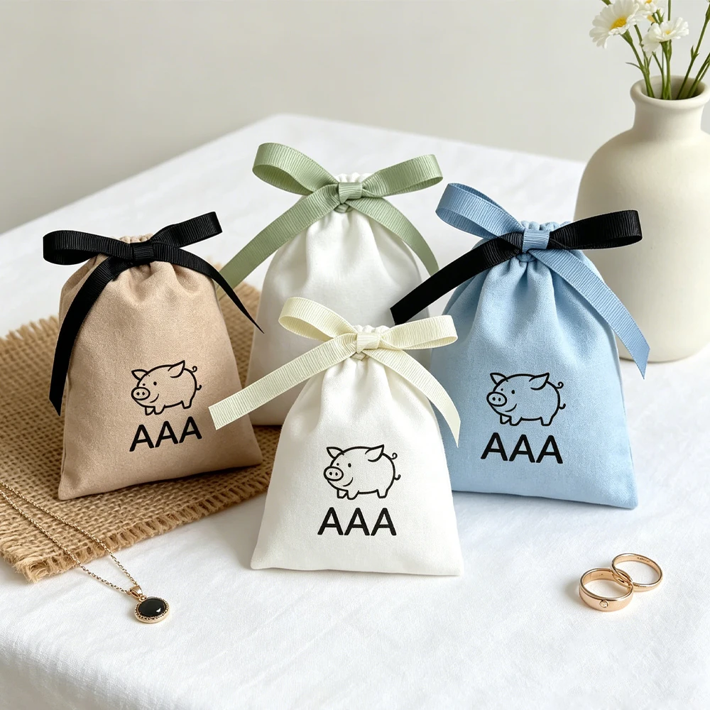 Luxury Flannel Necklace Wrapping Bag with Ribbon Custom Logo Velvet Drawstring Pouch Jewelry Earrings Necklace Packaging Storage
Luxury Flannel Necklace Wrapping Bag with Ribbon Custom Logo Velvet Drawstring Pouch Jewelry Earrings Necklace Packaging Storage