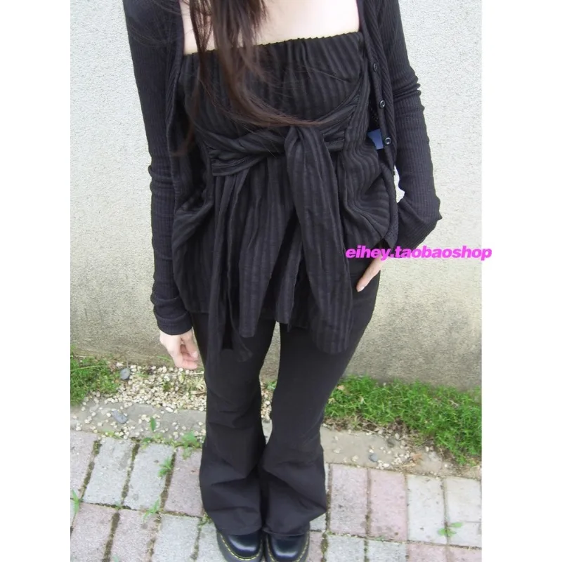 Korean Retro Lace-up Casual Striped Mini Skirt Women 2025 Summer New High Waist All Match Loose Pleated A-line Skirt
Korean Retro Lace-up Casual Striped Mini Skirt Women 2025 Summer New High Waist All Match Loose Pleated A-line Skirt