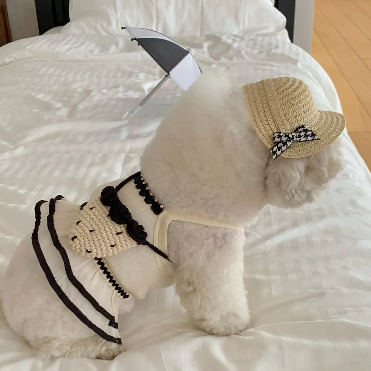 Pomeranian Dress Summer Thin Pet Sling Striped Puppy Vest Mesh Dog Clothes Bichon Frise Anti-Shedding Clothes Dog Products
Pomeranian Dress Summer Thin Pet Sling Striped Puppy Vest Mesh Dog Clothes Bichon Frise Anti-Shedding Clothes Dog Products
