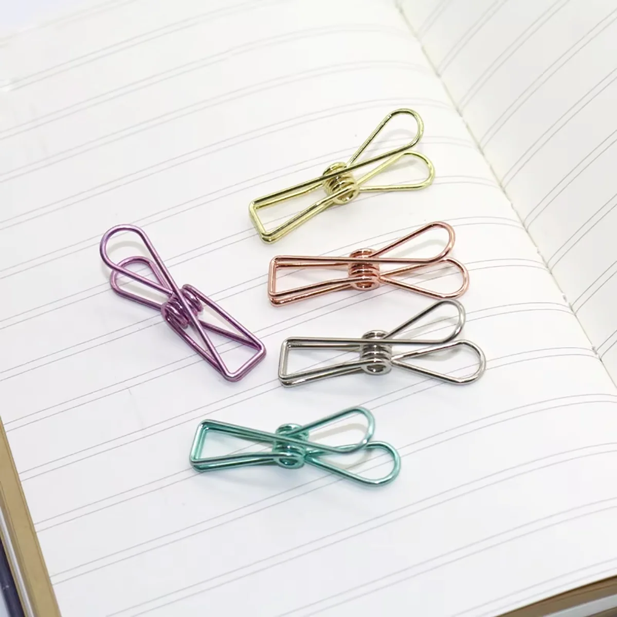 5Pcs Metal Dovetail Clamp Paper Files Memo Photo Fishtail Clips 5cm 3cm Stationery Clip Clothespin School Office Home Furnishing
5Pcs Metal Dovetail Clamp Paper Files Memo Photo Fishtail Clips 5cm 3cm Stationery Clip Clothespin School Office Home Furnishing