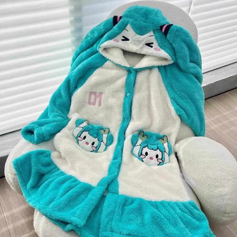 Kawaii Hatsune Miku Coral Velvet Robes Women's Winter Thickened Flannel Pajamas Cute Anime Casual Home Wear Kids Xmas Gifts
Kawaii Hatsune Miku Coral Velvet Robes Women's Winter Thickened Flannel Pajamas Cute Anime Casual Home Wear Kids Xmas Gifts