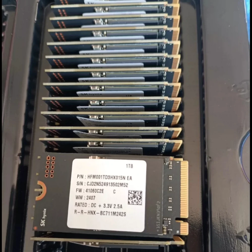 NEW SSD BC711 1T 2242 m.2 pcie3.0 * 4 SLC Dynamic Cache NVME Solid State Drive 1TB 1024GB TLC Particle Original For Hynix
NEW SSD BC711 1T 2242 m.2 pcie3.0 * 4 SLC Dynamic Cache NVME Solid State Drive 1TB 1024GB TLC Particle Original For Hynix