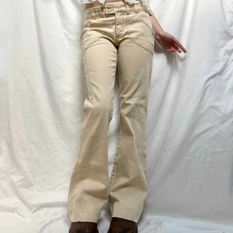 2025Autumn Winter Women's Khaki Patch Pocket Double Button Waist Design Straight Pants Low Waist Casual Long Pants
2025Autumn Winter Women's Khaki Patch Pocket Double Button Waist Design Straight Pants Low Waist Casual Long Pants