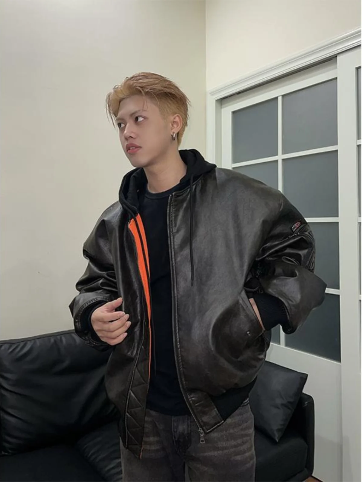 American Sle Streetwear Men's Winter Thiened Warm Biker Cotton Jaet Loose Fit Bomber Coat Youth Casual PU Leather
American Sle Streetwear Men's Winter Thiened Warm Biker Cotton Jaet Loose Fit Bomber Coat Youth Casual PU Leather