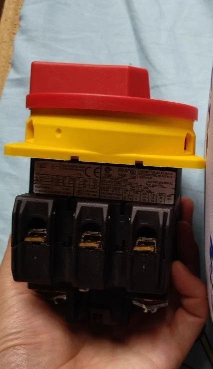 Brand new genuine P3-63/EA/SVB compliant disconnector
Brand new genuine P3-63/EA/SVB compliant disconnector