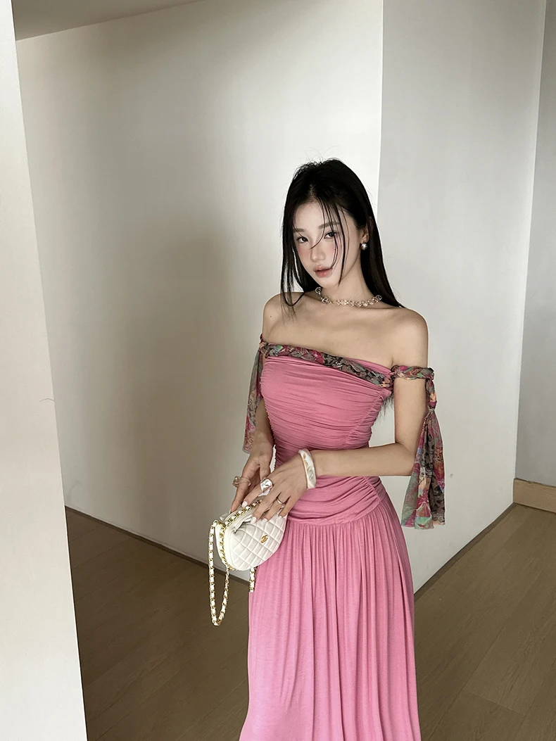 Retro Pink Strapless Dress For Women In Spring And Summer, Hanging Double Layered Detachable Chic Dress
Retro Pink Strapless Dress For Women In Spring And Summer, Hanging Double Layered Detachable Chic Dress