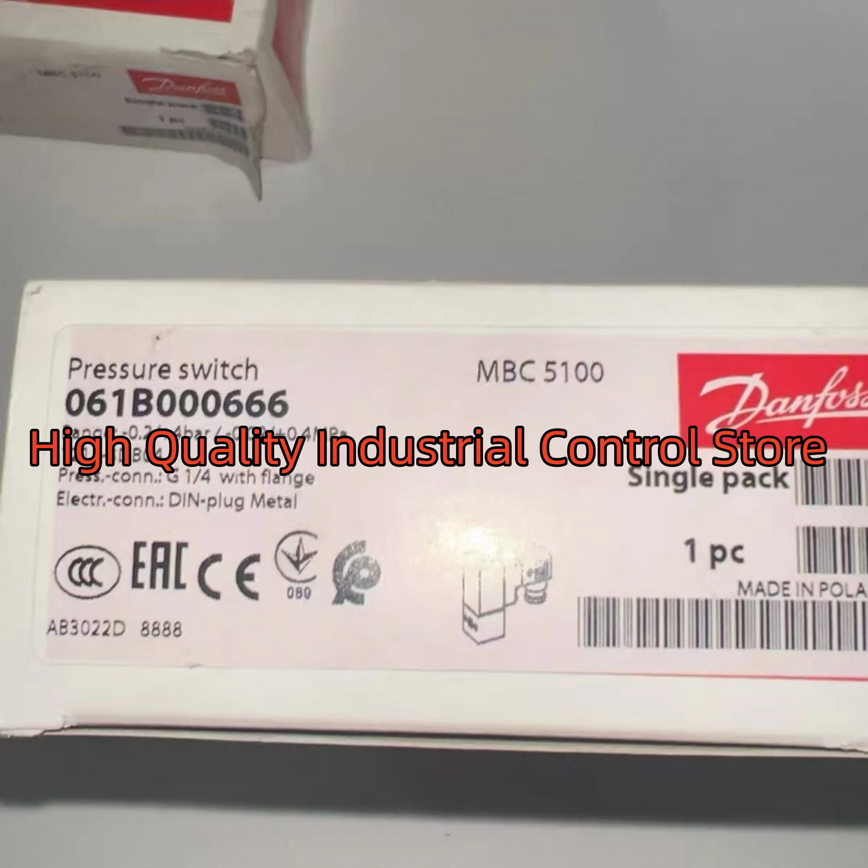 061B000666 MBC5100 pressure sensor 061B001066 MBC5100 brand 061B002966 MBC5100 new
061B000666 MBC5100 pressure sensor 061B001066 MBC5100 brand 061B002966 MBC5100 new