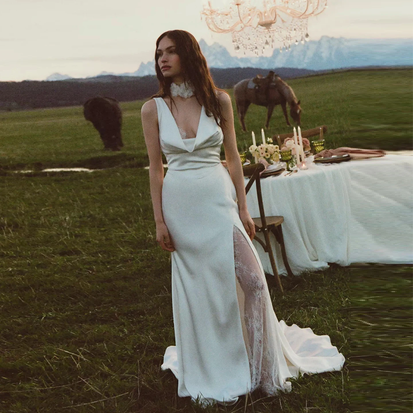 Elegant Soft Satin Mermaid Wedding Dress for Women Cowl Deep V Neck Sleeveless High Side Split Lace Inside Simple Bridal Gown
Elegant Soft Satin Mermaid Wedding Dress for Women Cowl Deep V Neck Sleeveless High Side Split Lace Inside Simple Bridal Gown