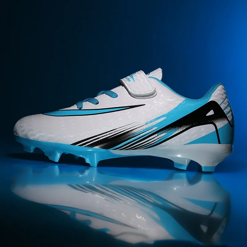 New Men Kids Professional Soccer Shoes Match Football Boots Ultralight Grass Non-Slip Boys Cleats Training Shoes Drop Shipping
New Men Kids Professional Soccer Shoes Match Football Boots Ultralight Grass Non-Slip Boys Cleats Training Shoes Drop Shipping