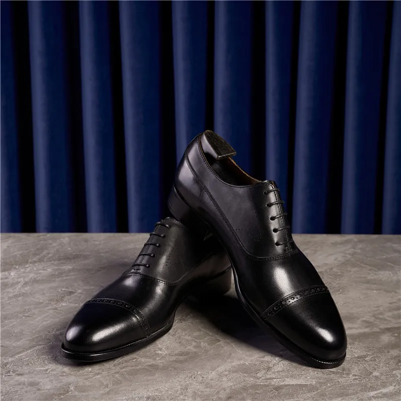 Мужские туфли-оксфорды из натуральной кожи с резными кожаными туфлями, формальные свадебные туфли с тремя шарнирами
Мужские туфли-оксфорды из натуральной кожи с резными кожаными туфлями, формальные свадебные туфли с тремя шарнирами