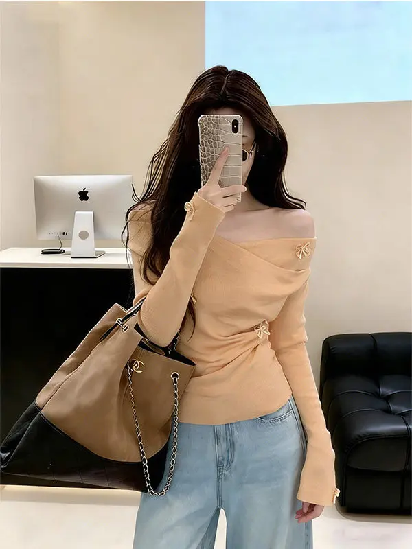 Orange Knot Shoulder Bared Long Sleeve T Shirt Women's Base Layer Chic Unique Beautiful Top Casual Slim Fit Spring
Orange Knot Shoulder Bared Long Sleeve T Shirt Women's Base Layer Chic Unique Beautiful Top Casual Slim Fit Spring