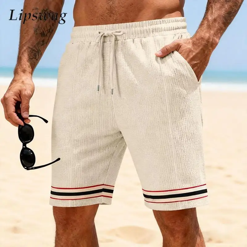 Мужские винтажные вельветовые шорты в полоску с контрастными вставками, летние повседневные свободные шорты на шнурке, модные ребристые шорты 2026 года
Мужские винтажные вельветовые шорты в полоску с контрастными вставками, летние повседневные свободные шорты на шнурке, модные ребристые шорты 2026 года