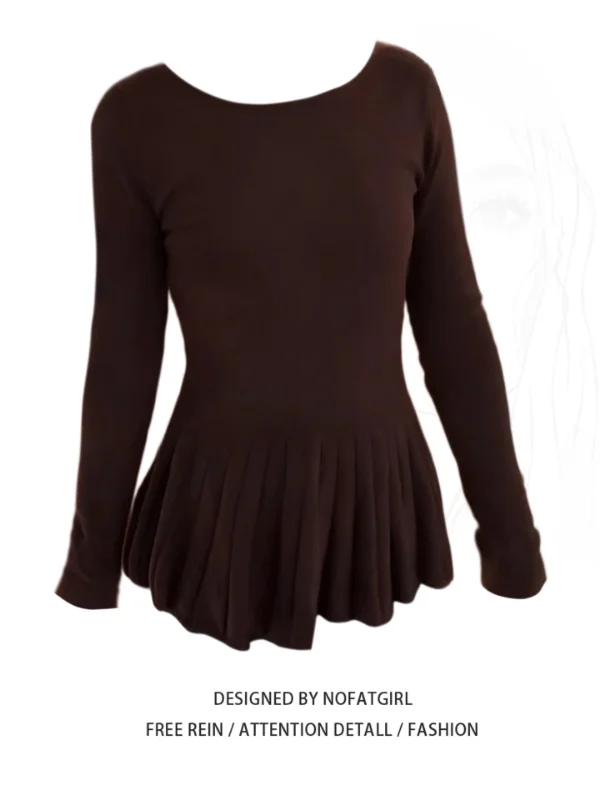 Женский корейский трикотажный топ больших размеров с круглым вырезом и плиссированным подолом, облегающий, для осени и зимы, для повседневной носки и поездок на работу
Женский корейский трикотажный топ больших размеров с круглым вырезом и плиссированным подолом, облегающий, для осени и зимы, для повседневной носки и поездок на работу