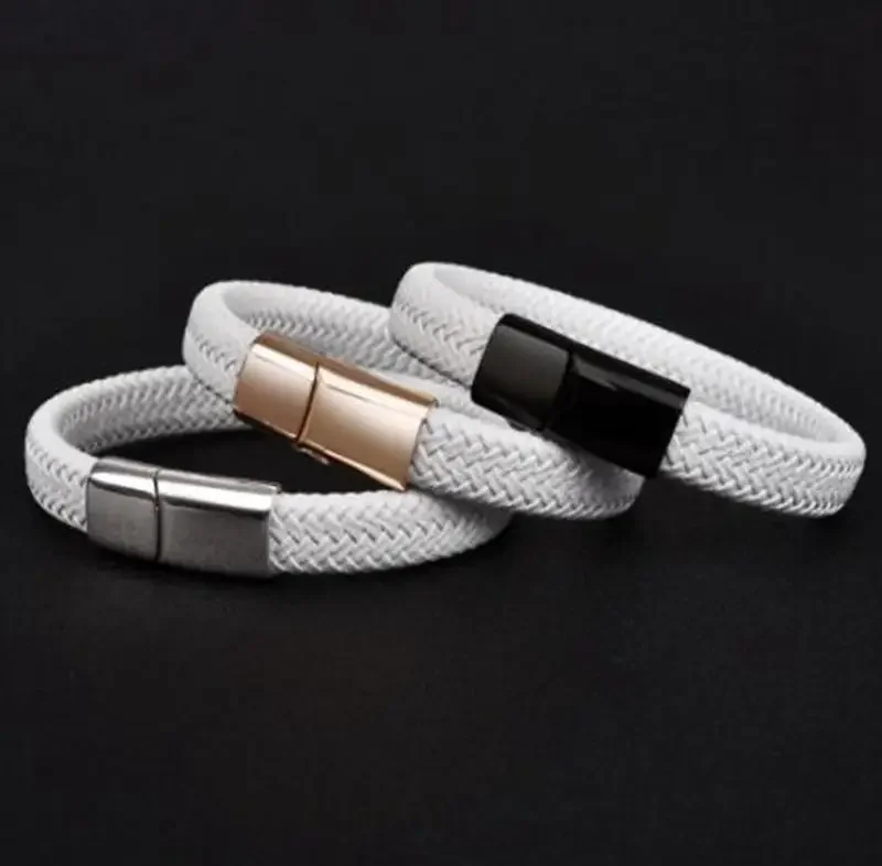 Fashion Personality White Braided Leather Magnetic Buckle Bracelet Men's Simple Daily Charm Accessories
Fashion Personality White Braided Leather Magnetic Buckle Bracelet Men's Simple Daily Charm Accessories