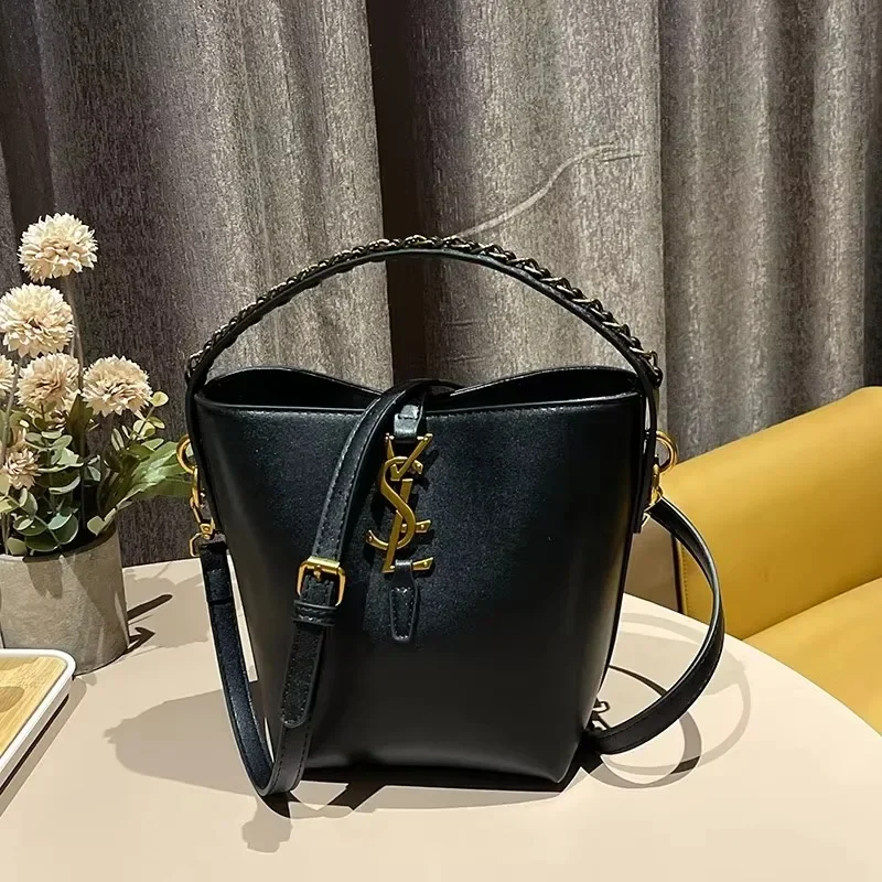 2025 New Luxury Women's Fashion Multi-Functional Bucket Bag, Minimalist and Casual Shoulder Bag for Stylish Everyday Use
2025 New Luxury Women's Fashion Multi-Functional Bucket Bag, Minimalist and Casual Shoulder Bag for Stylish Everyday Use