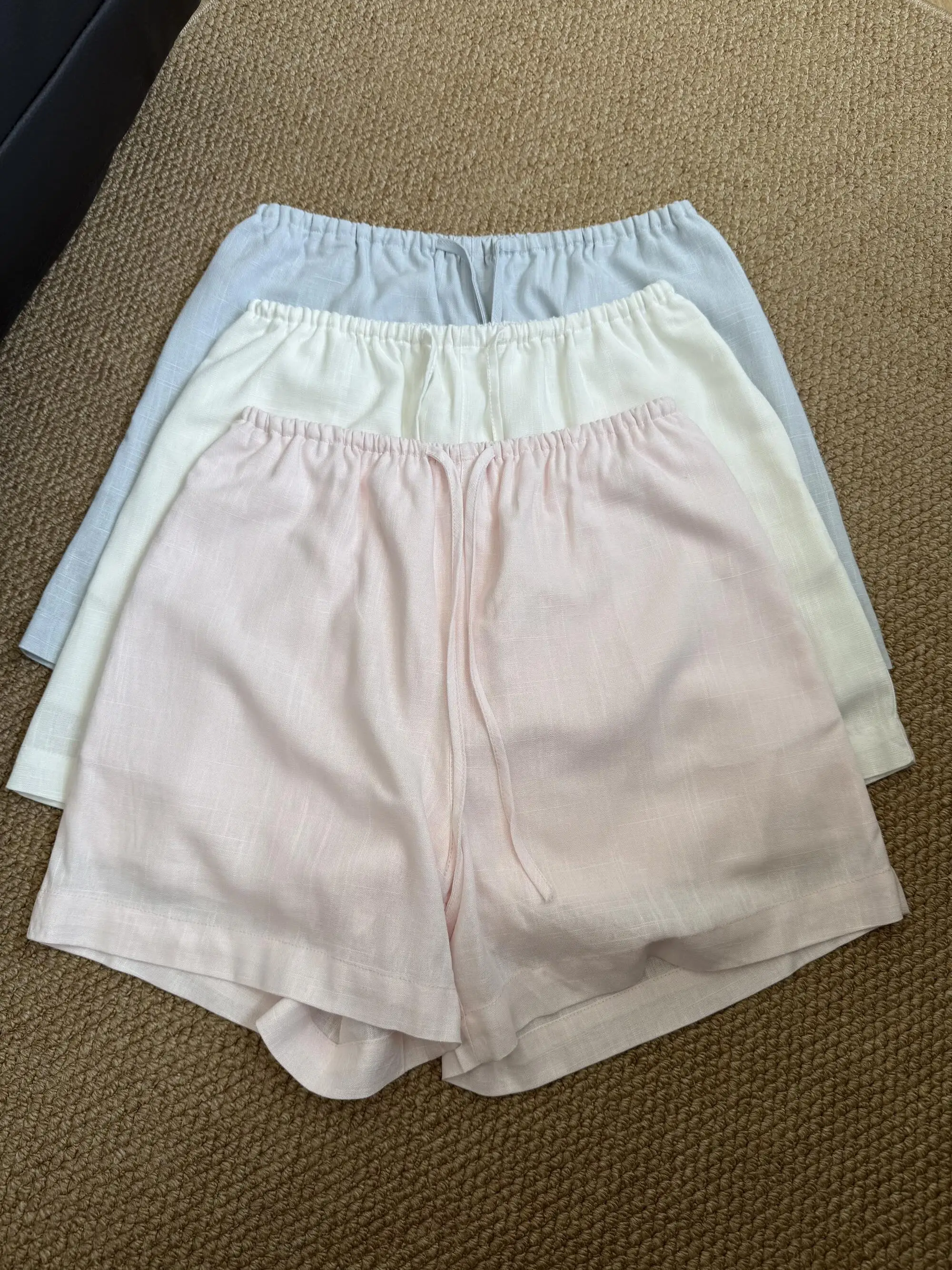 Korean Style Linen Wide Leg Short Pants Women Summer Thin Loose Slimming Versatile A-Line Casual Trousers High Waist Straight...
Korean Style Linen Wide Leg Short Pants Women Summer Thin Loose Slimming Versatile A-Line Casual Trousers High Waist Straight...
