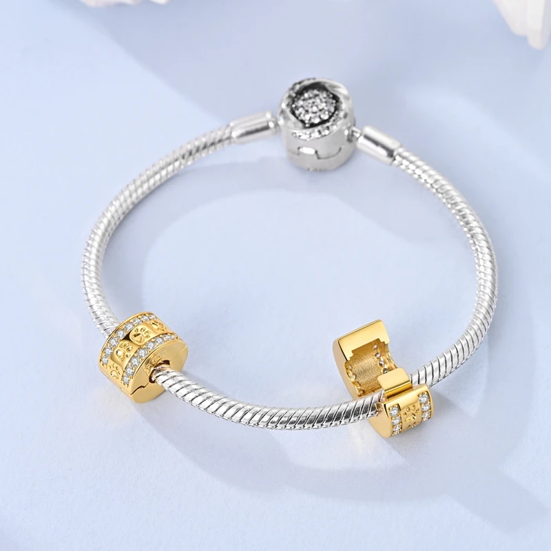 Original 925 Sterling Silver Charms Bead CZ Zircon Gold Paw Stopper Clips Dangle Women Lover DIY Jewelry Gifts
Original 925 Sterling Silver Charms Bead CZ Zircon Gold Paw Stopper Clips Dangle Women Lover DIY Jewelry Gifts