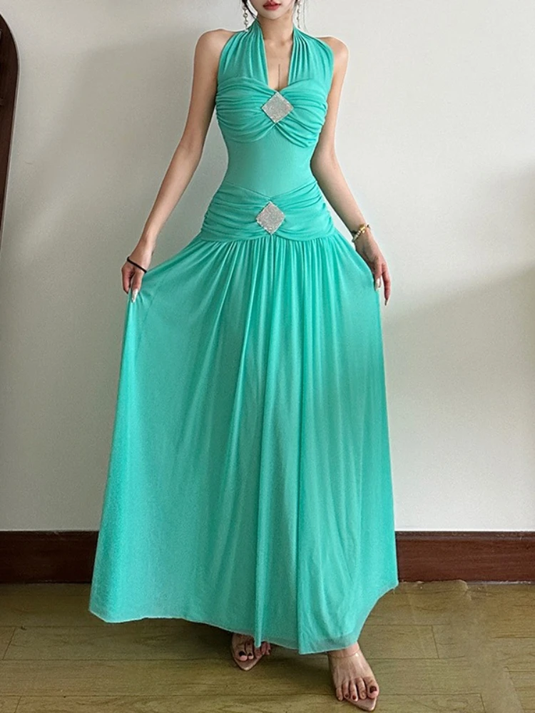 Korean Fashion V Neck Vintage Beach Style Long Dresses Button Solid Color 2025 New in Spring Summer Elegant Women Dress
Korean Fashion V Neck Vintage Beach Style Long Dresses Button Solid Color 2025 New in Spring Summer Elegant Women Dress
