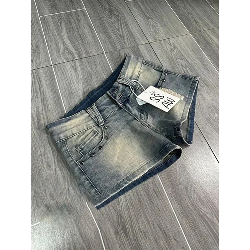 MEXZT Y2k Ripped Denim Shorts Women Vintage Streetwear Rivet Shorts Jeans Summer Gothic Sexy Club Low Waist Slim Hot Short Pants
MEXZT Y2k Ripped Denim Shorts Women Vintage Streetwear Rivet Shorts Jeans Summer Gothic Sexy Club Low Waist Slim Hot Short Pants