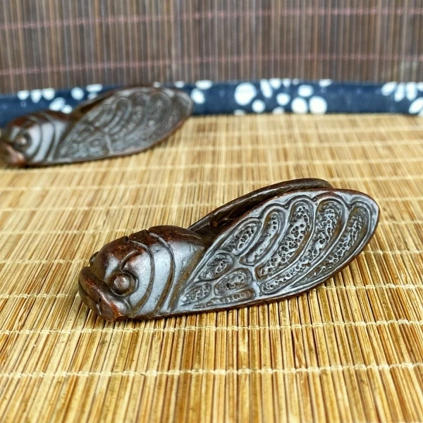 Wen played with the study tabletop paperweight ornaments to make copper blockbuster decorative copper statue home decoration
Wen played with the study tabletop paperweight ornaments to make copper blockbuster decorative copper statue home decoration