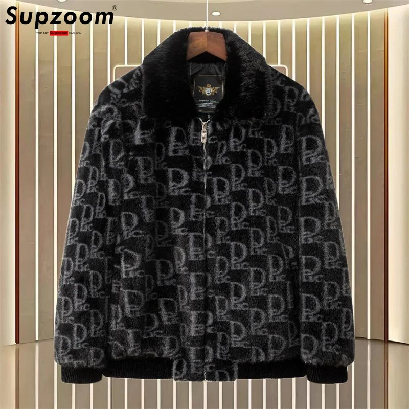 Supzoom 2025 Новое поступление, модная зимняя теплая струящаяся золотая норка, имитация стриженного меха на молнии, мужская одежда, куртки 
Supzoom 2025 Новое поступление, модная зимняя теплая струящаяся золотая норка, имитация стриженного меха на молнии, мужская одежда, куртки