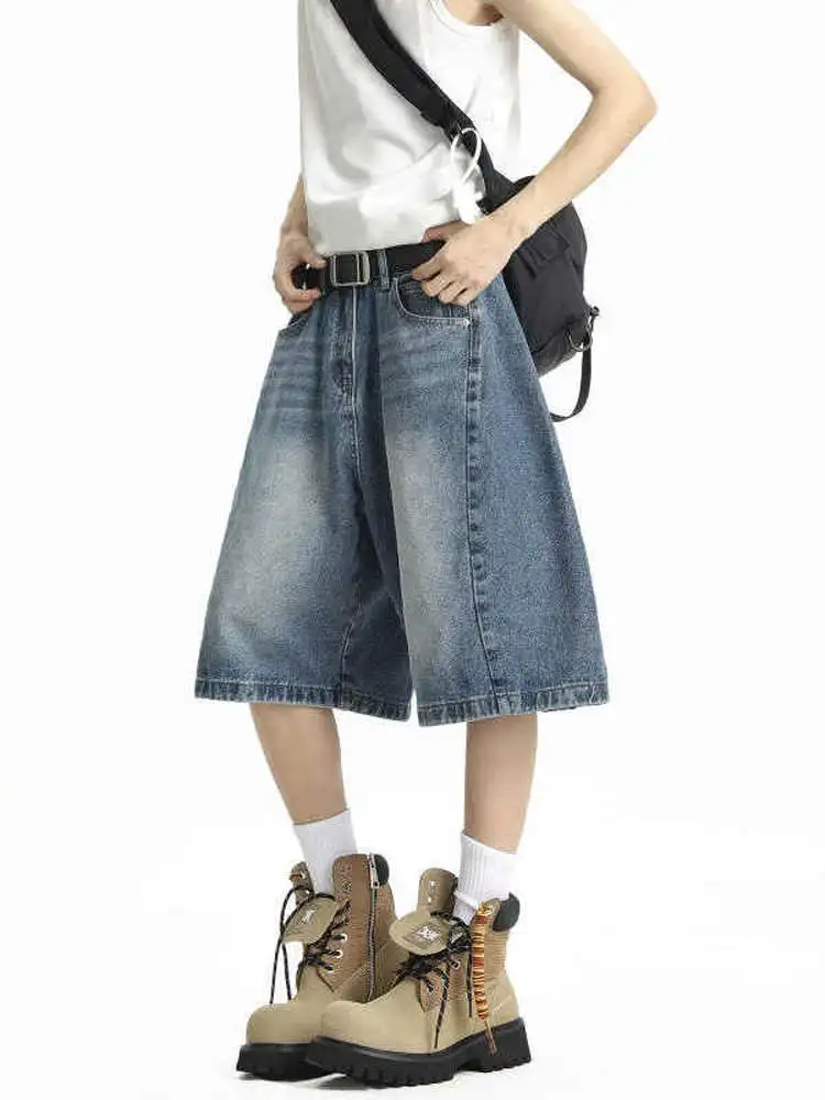 Американские синие джинсы в стиле ретро, мужские свободные прямые широкие брюки, повседневные брюки выше колена, молодежные летние модные джинсы
Американские синие джинсы в стиле ретро, мужские свободные прямые широкие брюки, повседневные брюки выше колена, молодежные летние модные джинсы