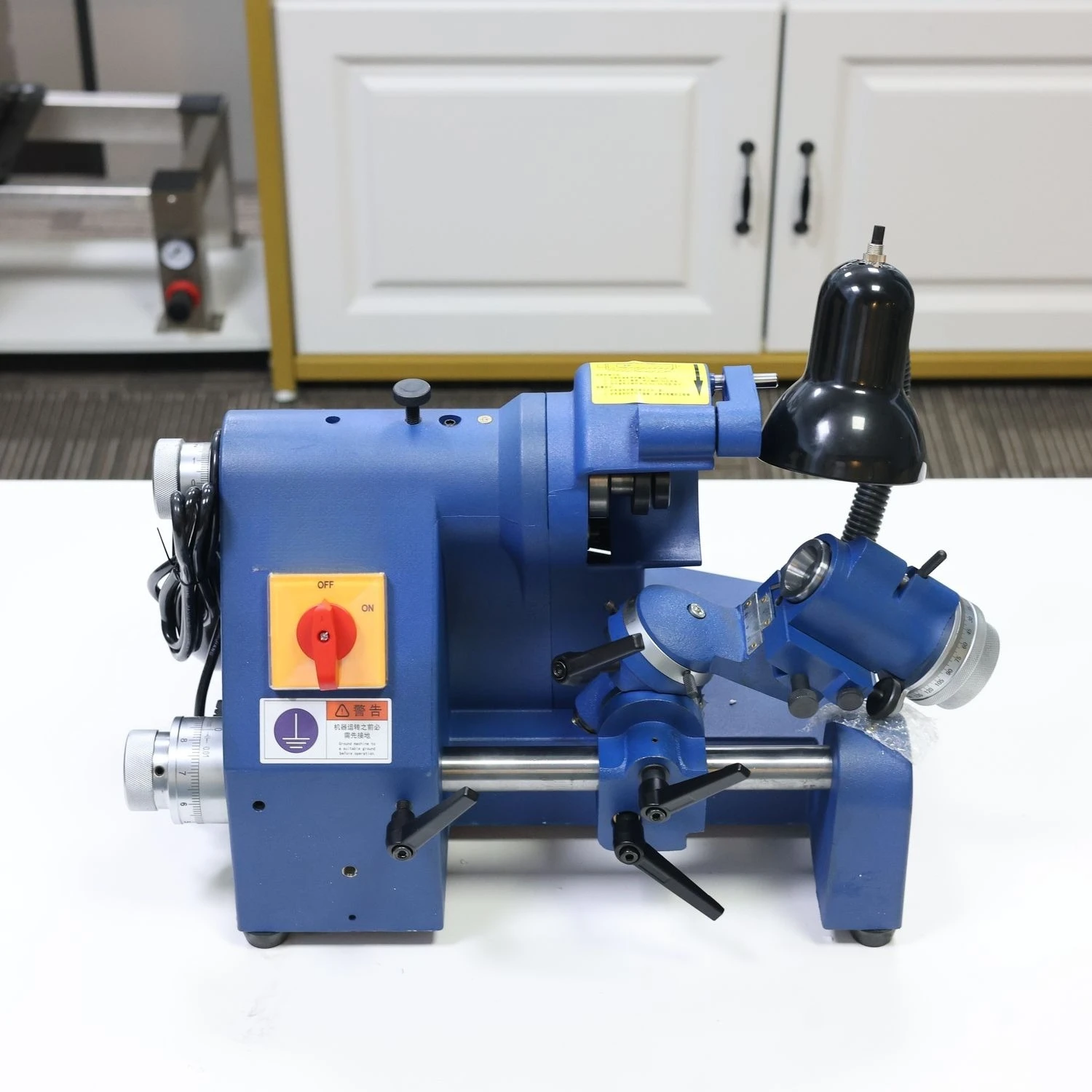 Grinding Machine High Precision Sharpening HSS Carbide Tools Engraving Router Bit Grinder
Grinding Machine High Precision Sharpening HSS Carbide Tools Engraving Router Bit Grinder