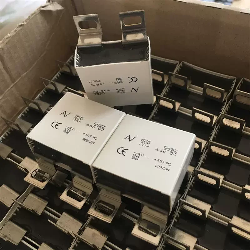 5PCS Original imported Italian AV MKP C4BT 600V 3UF high-voltage IGBT protection non inductive absorption capacitor
5PCS Original imported Italian AV MKP C4BT 600V 3UF high-voltage IGBT protection non inductive absorption capacitor