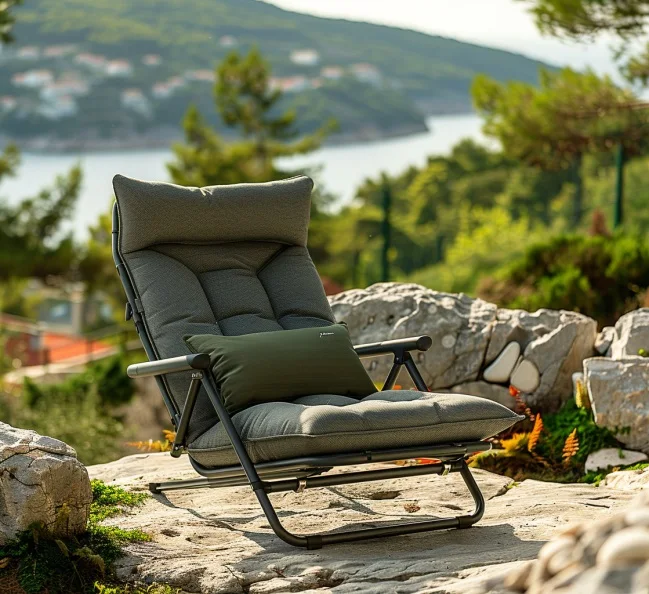 Metal Outdoor Folding Lounger, Adjustable Beach Chair for Adults, Suitable for Camping, Garden & Patio
Metal Outdoor Folding Lounger, Adjustable Beach Chair for Adults, Suitable for Camping, Garden & Patio