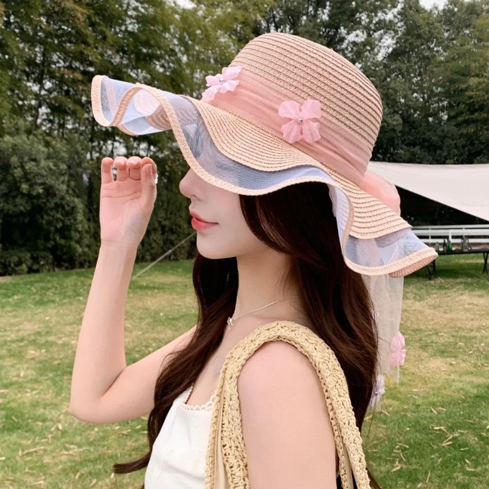 Elegant Wide-brimmed Straw Hat with Mesh Bow Lace Flower Beach Hat Wave Edge Breathable Sunshade Hat for Summer Sun Protection
Elegant Wide-brimmed Straw Hat with Mesh Bow Lace Flower Beach Hat Wave Edge Breathable Sunshade Hat for Summer Sun Protection