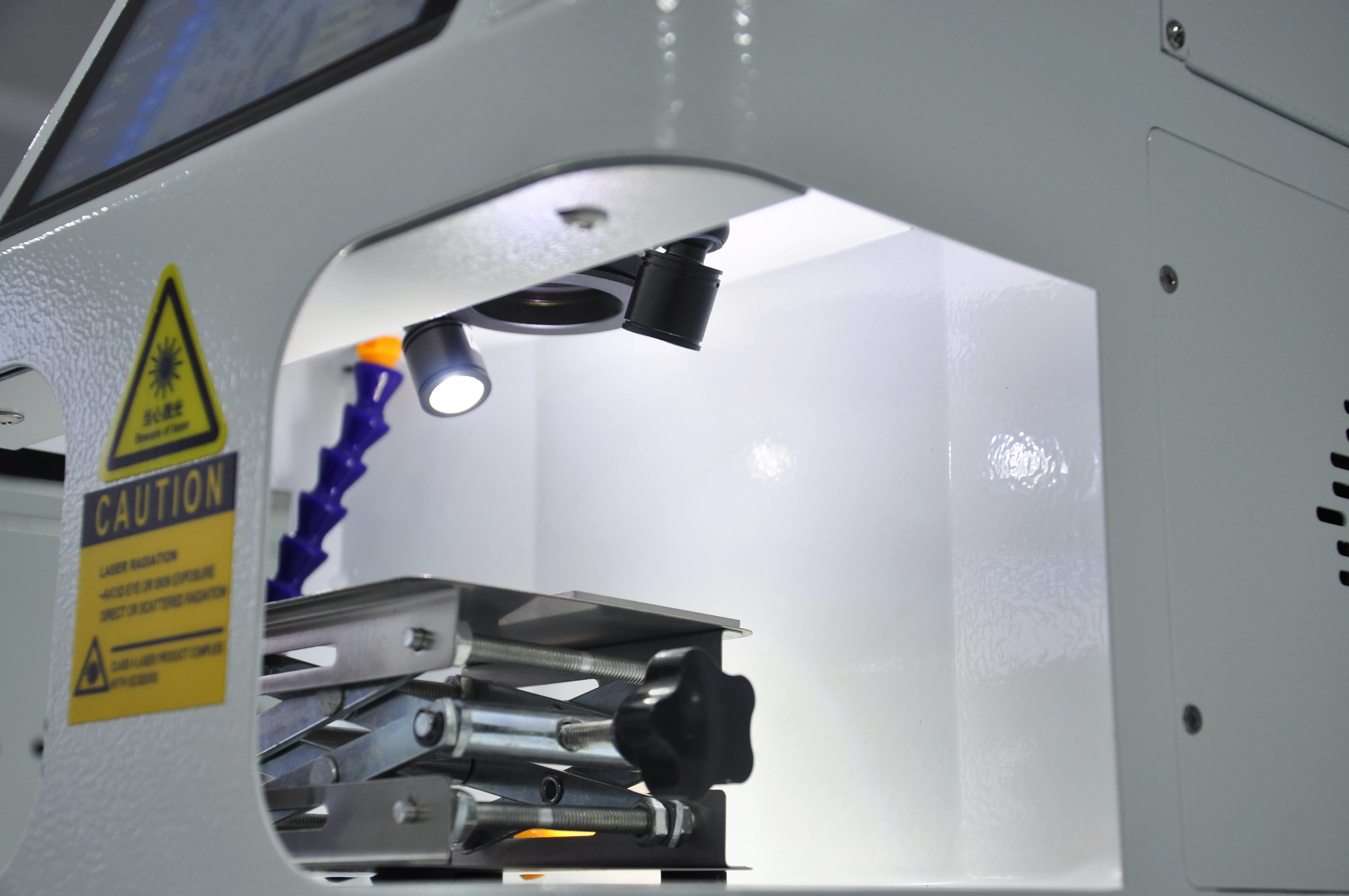 TH-JW100/A 100W Jewelry Laser Welding Machine YAG Light-weight w/ CCD Precise Spot Welder for Gold Silver Necklace Repair
TH-JW100/A 100W Jewelry Laser Welding Machine YAG Light-weight w/ CCD Precise Spot Welder for Gold Silver Necklace Repair