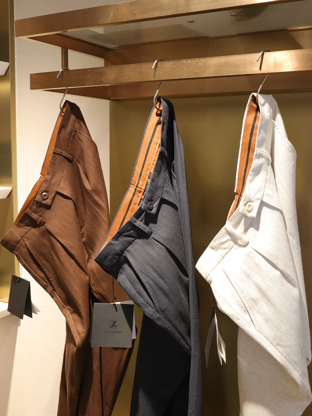 Italian luxury spring and summer new outdoor business leisure cool blend trousers
Italian luxury spring and summer new outdoor business leisure cool blend trousers