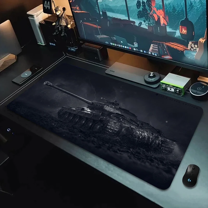Игровой коврик для мыши серии Tank, компьютерные аксессуары, защитный коврик для стола 90*40
Игровой коврик для мыши серии Tank, компьютерные аксессуары, защитный коврик для стола 90*40